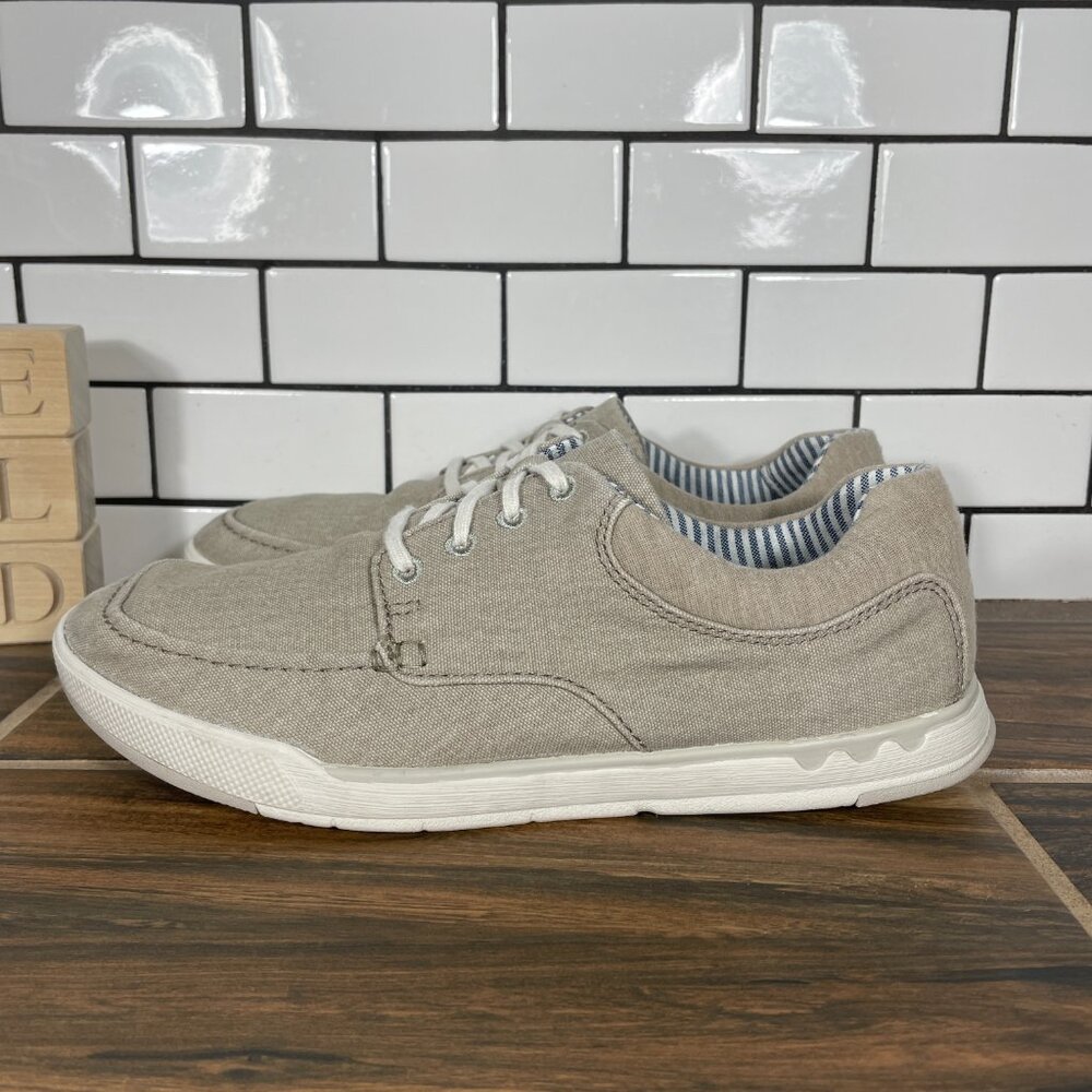 Clarks Step Isle Lace Shoes Mens Size 7.5 Beige Canvas Casual Low Top Sneakers